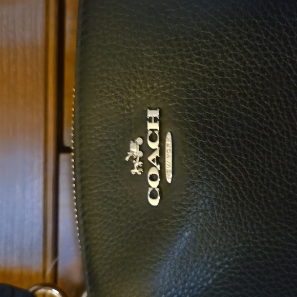 Coach Black Pebble Leather Bag. - Picture 2 of 10
